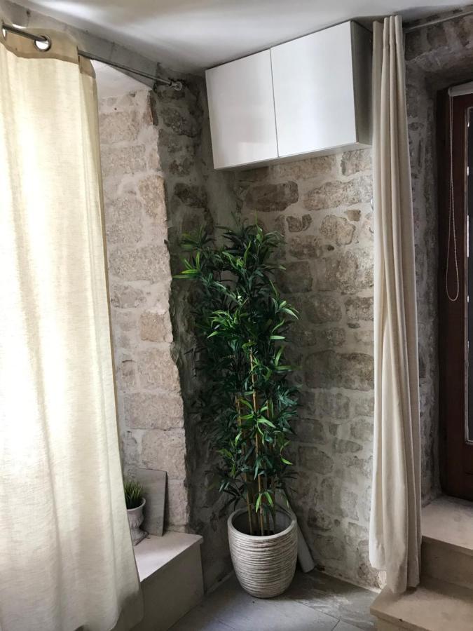 Figa Studio Apartman Kaštela المظهر الخارجي الصورة