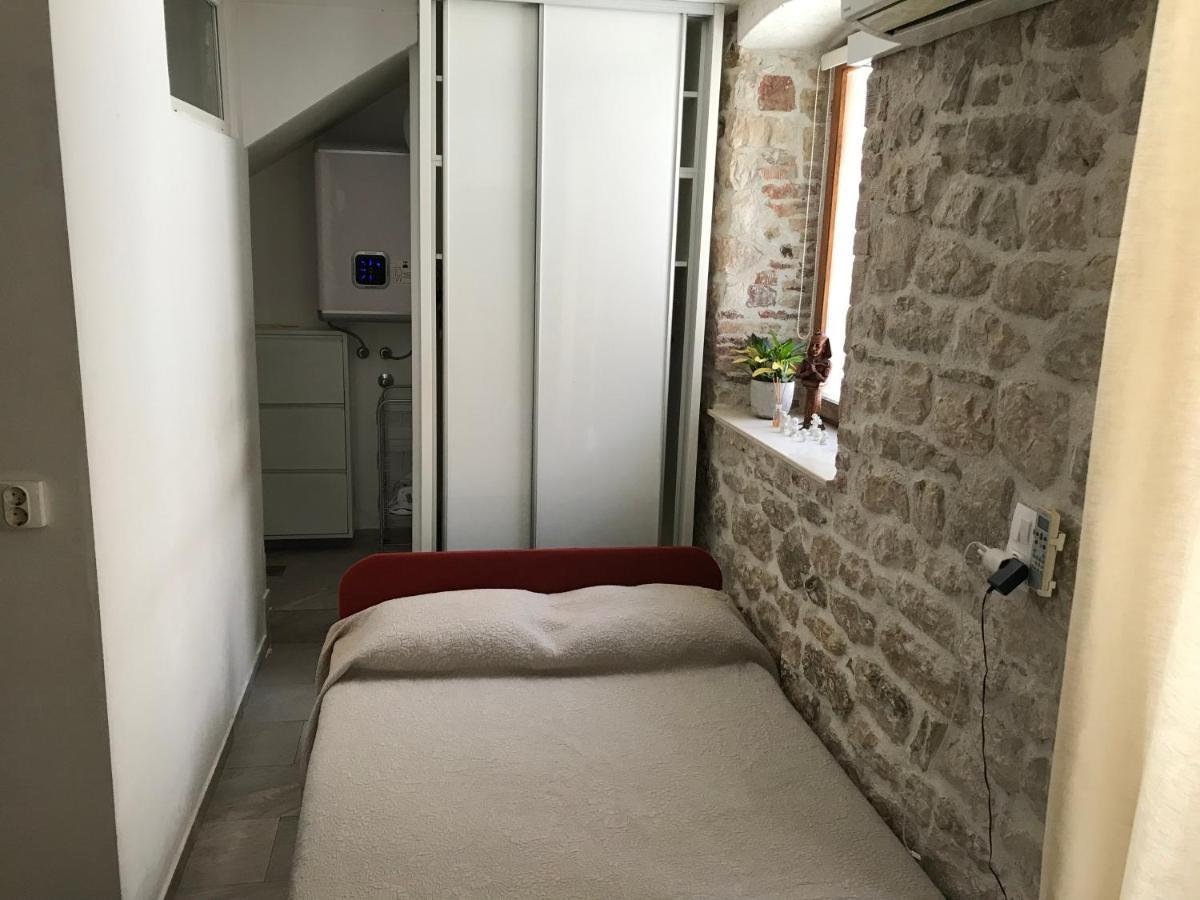 Figa Studio Apartman Kaštela المظهر الخارجي الصورة